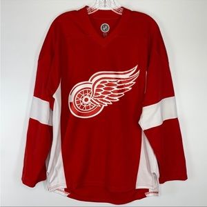 Detroit Red Wing NHL Zetterberg Jersey Size Small